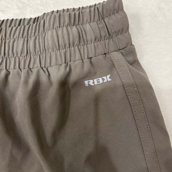 RBX LADIES WORKOUT SHORTS LARGE - Picture 4 of 4